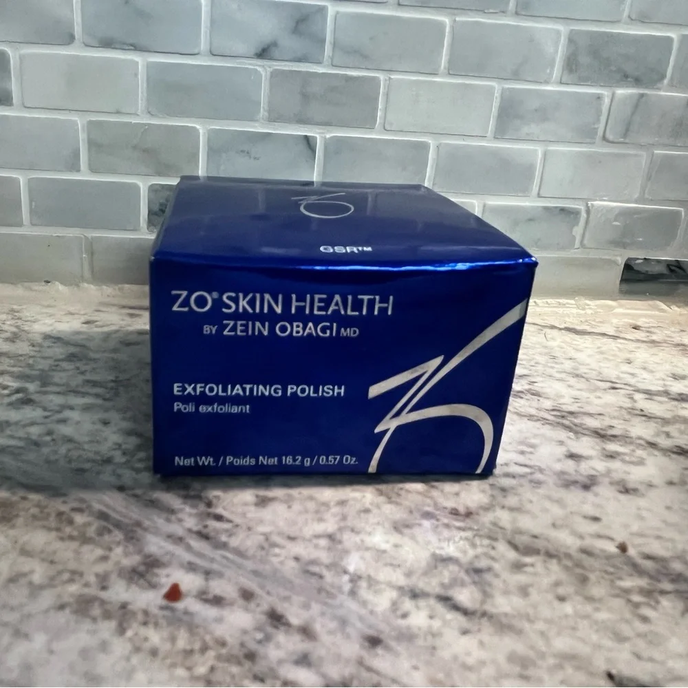 ZO Skin Health Exfoliating Polish - Blue and Silver - Picture 2 of 6